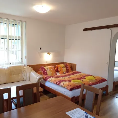 Ilona Apartamento
