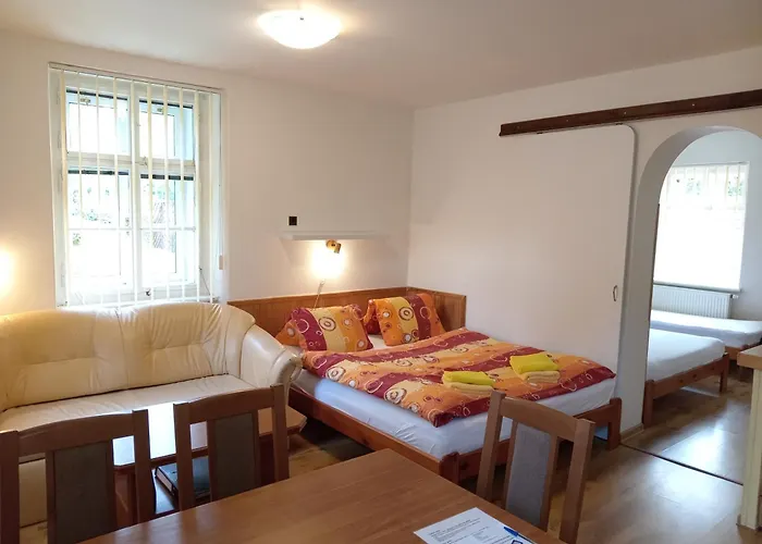 Ilona Apartamento